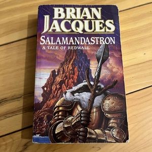 2/$10 Salamandastron, a Redwall book